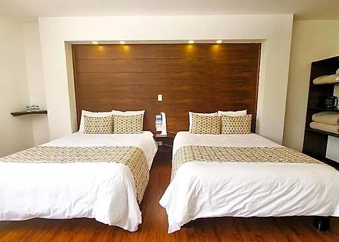 Hotel Burbi Monteverde 4*