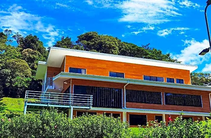 Burbi Monteverde 4* GUANACASTE