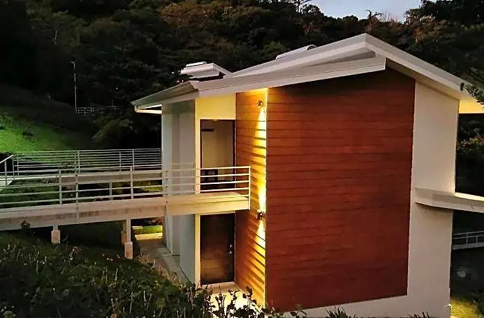 Burbi Monteverde 4* GUANACASTE