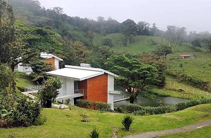 Hotel Burbi Monteverde GUANACASTE