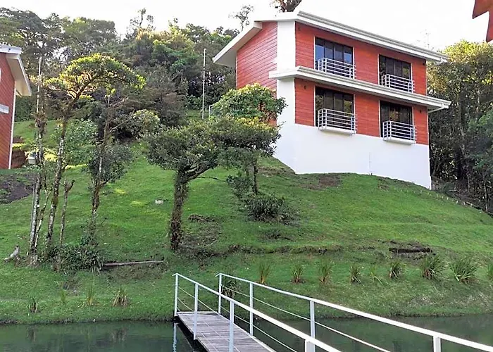Burbi Monteverde Hotel GUANACASTE