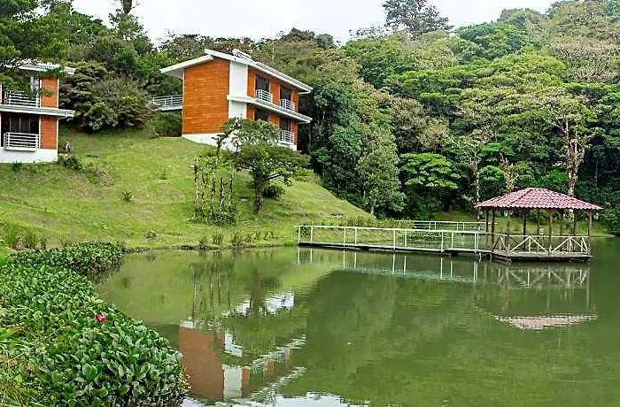 Burbi Monteverde Hotel GUANACASTE