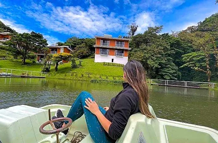 Burbi Monteverde Hotel 4*